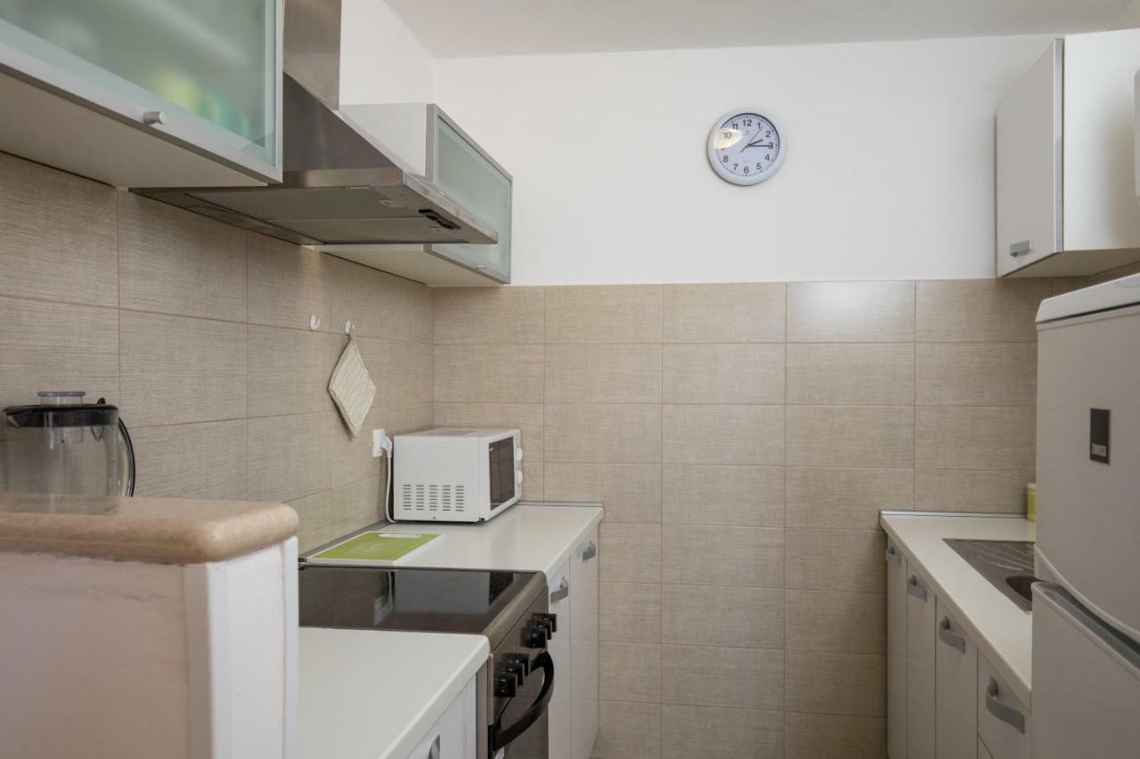 Apartament Meet & Greet